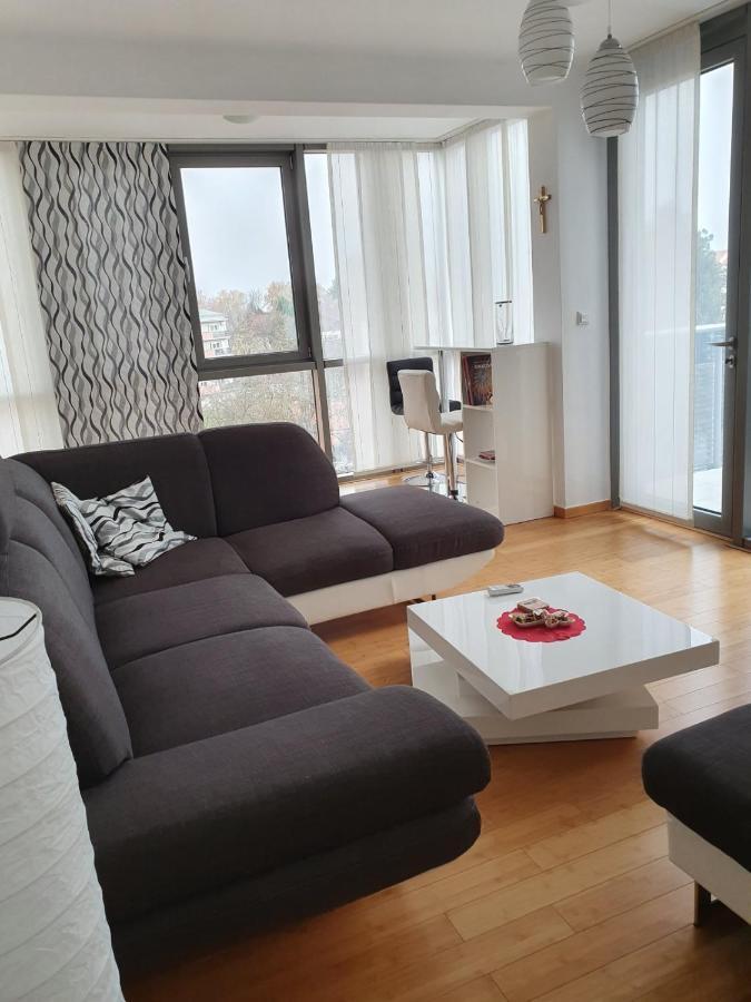 Penthouse Heart Of Slavonia **** Apartman Ðakovo Kültér fotó